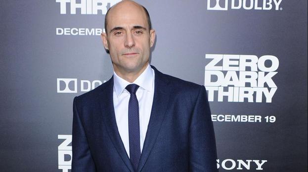 190439-mark-strong-for-man-of-steel-2.jp
