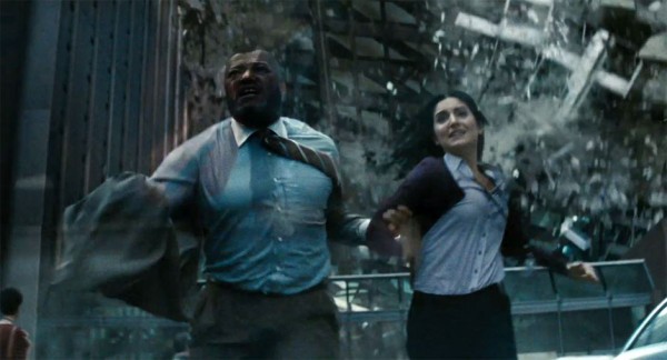 Laurence-Fishburne-and-Rebecca-Buller-in-Man-of-Steel-2013-Movie-Image-600x324